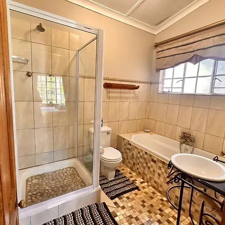 Farm Stay At Saffron Cottage On Haldon Estate Bloemfontein Buitenkant foto